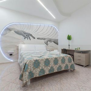 Appartement de Luxe à 2 Chambres à Coucher