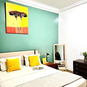 Appartement de Luxe à 2 Chambres à Coucher