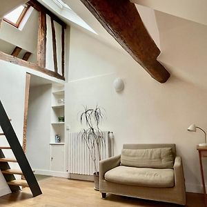 Appartement à 3 Chambres à Coucher