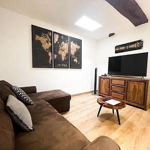 Appartement à 2 Chambres à Coucher