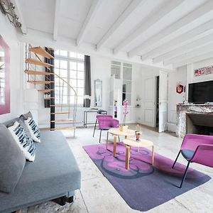 Appartement à 2 Chambres à Coucher