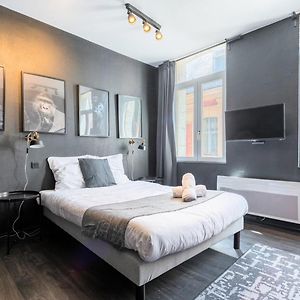 Studio Located On The Grand Place!