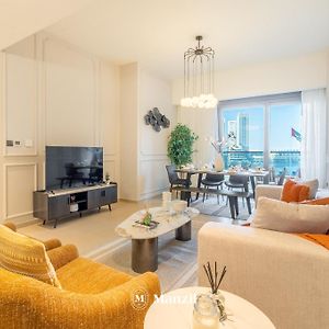 Appartement à 2 Chambres à Coucher