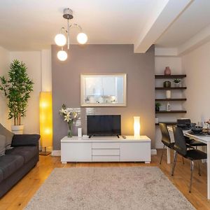 Location! 2 Bed/2Bath - Pro Host