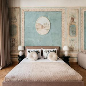 Appartement de Luxe à 4 Chambres à Coucher