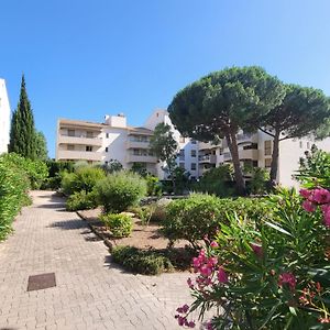 Le Pre - Port Frejus, Bord De Mer Et Base Nature