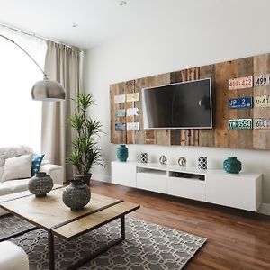Mtlvacationrentals - The Fabfour