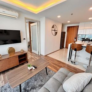 Better Than Home 1 Bedroom In Peak Towers