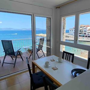 Appartement à 3 Chambres à Coucher