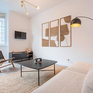 Appartement à 2 Chambres à Coucher