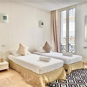 Appartement à 3 Chambres à Coucher