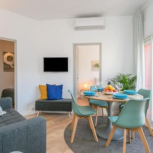 Appartement à 3 Chambres à Coucher