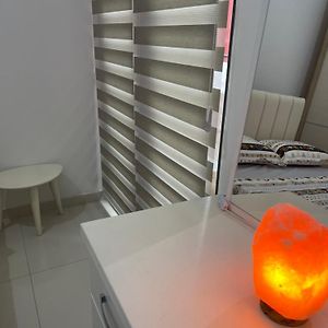 Monmon Apartment