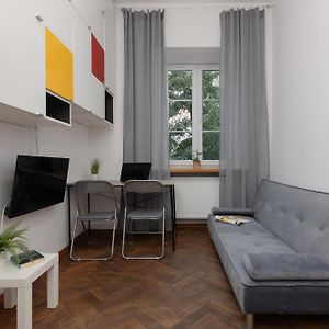 Studio Standarde