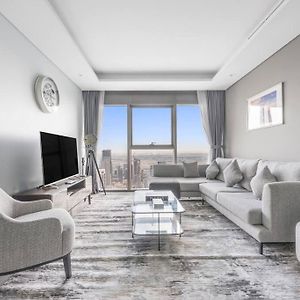 Appartement à 3 Chambres à Coucher
