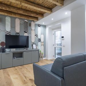 Easylife - Eleganza E Design In Porta Venezia