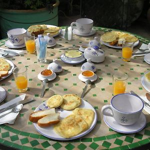 Appartement Agreable Avec 2 Tres Belles Terrasses Au Coeur De Rabat