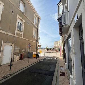 Studio Les Sables-d'Olonne, 1 pièce, 4 personnes - FR-1-197-248