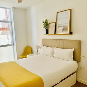 Luminoso Apartamento En El Centro De Cadiz