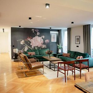 Haut Marais - My Showroom
