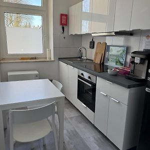 Freshly Renovated City Apartments Essen Kitchen Wifi Near Duesseldorf Airport