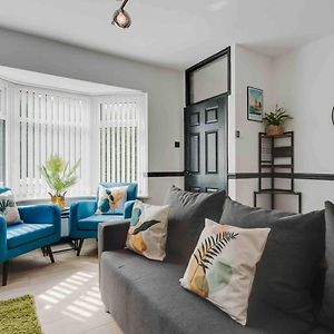 3 Mins To Stadium Wm Dishwasher Sofa Bed