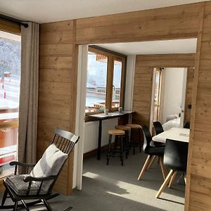 Appartement à 3 Chambres à Coucher