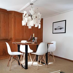 Charming Historical Apartment In Zurich City Center Oldtown