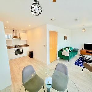 Appartement à 2 Chambres à Coucher