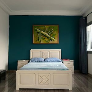 Appartement à 2 Chambres à Coucher