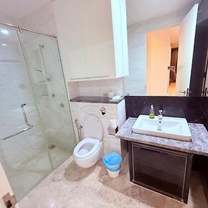 Appartement de Luxe à 2 Chambres à Coucher