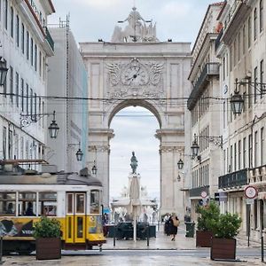 Luxury Suite In Shared Apartment In Downtown Lisbon