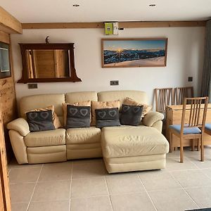 Appartement Supérieur à 3 Chambres à Coucher