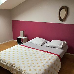 Appartement à 2 Chambres à Coucher