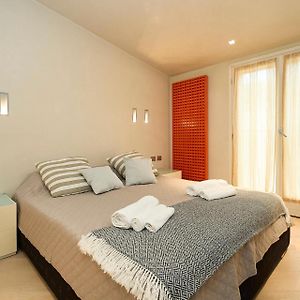 Luxury House - 2 Minutes Walk From Central Station