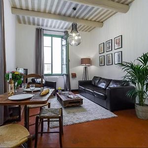 Appartement à 2 Chambres à Coucher