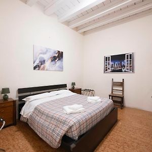 Le Stanze Nel Ghetto, Bologna By Short Holidays