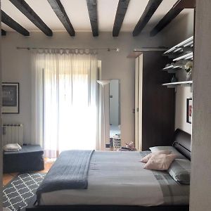 Comfort In Navigli Area