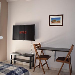 Renovated City Center Studio