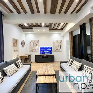 67 - Amazing Parisian Flat