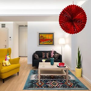 Zen Studios - Central Escape With Parking