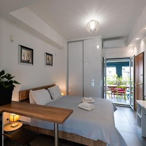 Modern Studio Apartment A