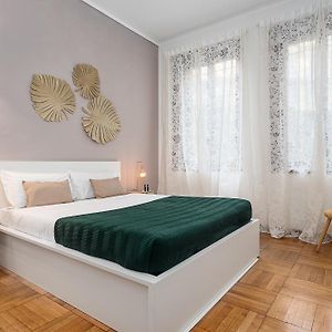 Classbnb - Two Apartments 400 Meters From The Duomo