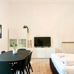 Vatican Apartment 193
