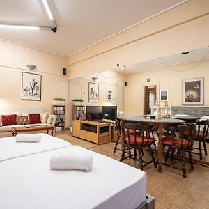Syntagma Square 1 Bedrm 4 Persons Apartment By Mps