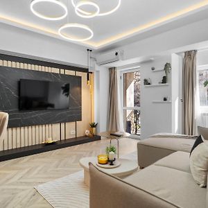 Hi-Lux Parliament Apartment With Amazing View