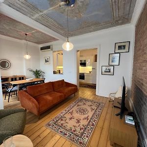 Appartement à 3 Chambres à Coucher