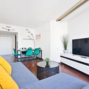Appartement à 2 Chambres à Coucher