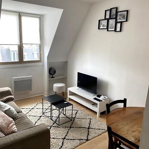 Appartement à 2 Chambres à Coucher