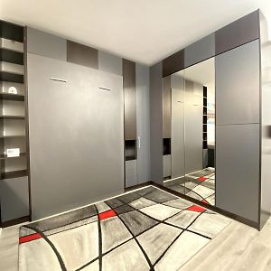Appartement à 2 Chambres à Coucher